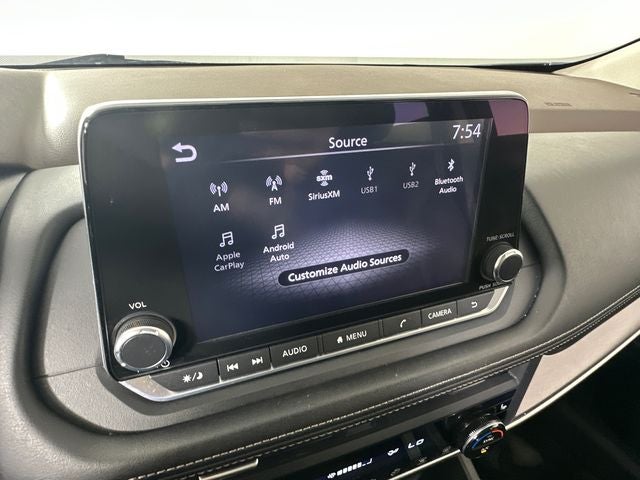 2023 Nissan Rogue SV Midnight Edition & Premium Package