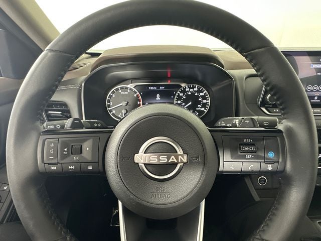 2023 Nissan Rogue SV Midnight Edition & Premium Package