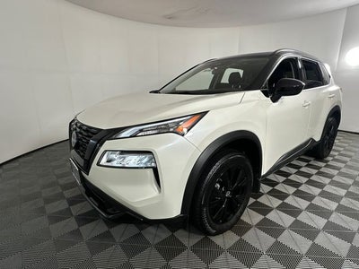 2023 Nissan Rogue SV Midnight Edition & Premium Package