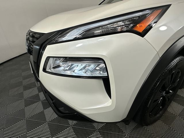 2023 Nissan Rogue SV Midnight Edition & Premium Package