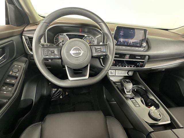 2023 Nissan Rogue SV Midnight Edition & Premium Package