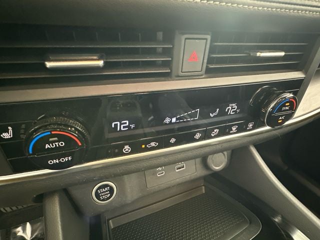 2023 Nissan Rogue SV Premium Package