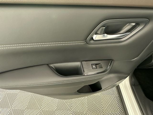 2023 Nissan Rogue SV Premium Package