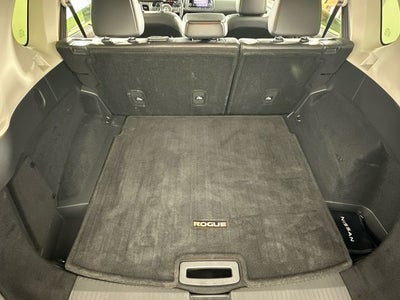 2023 Nissan Rogue SV Premium Package