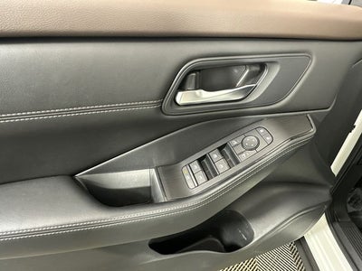 2023 Nissan Rogue SV Premium Package