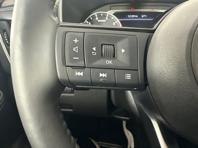 2023 Nissan Rogue SV Midnight Edition & Premium Package