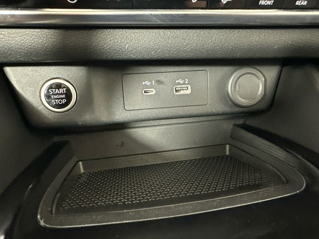 2023 Nissan Rogue SV Midnight Edition & Premium Package