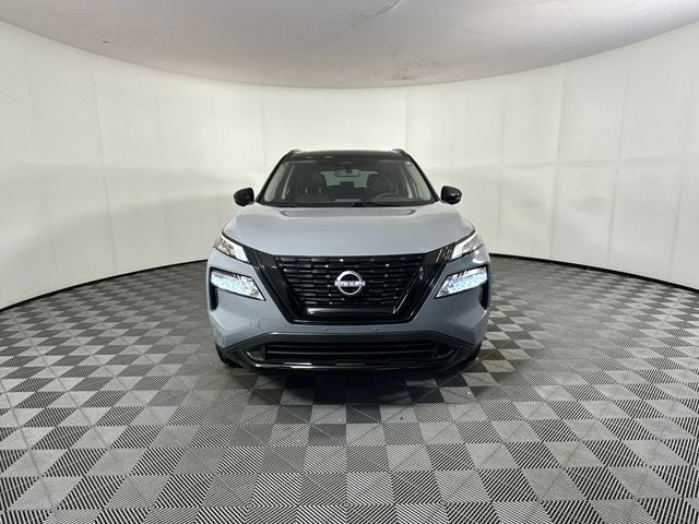 2023 Nissan Rogue SV Midnight Edition & Premium Package