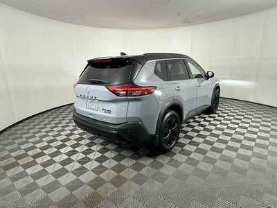 2023 Nissan Rogue SV Midnight Edition & Premium Package