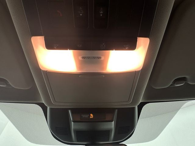 2023 Nissan Rogue SV Midnight Edition & Premium Package