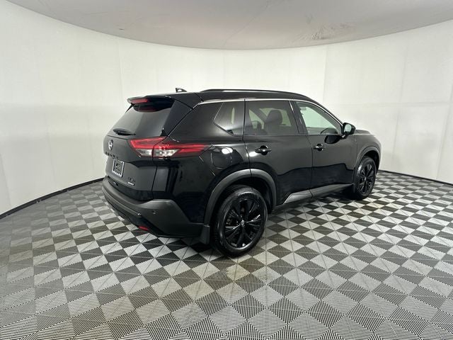 2023 Nissan Rogue SV Midnight Edition & Premium Package