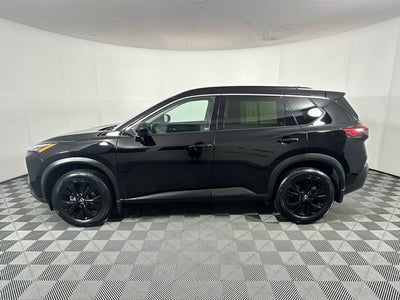 2023 Nissan Rogue SV Midnight Edition & Premium Package
