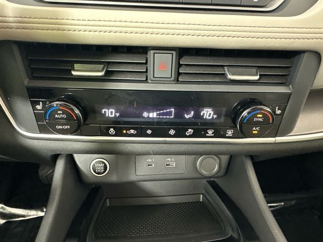2023 Nissan Rogue SV Premium Package