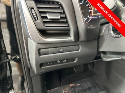 2023 Nissan Rogue SV Midnight Edition & Premium Package
