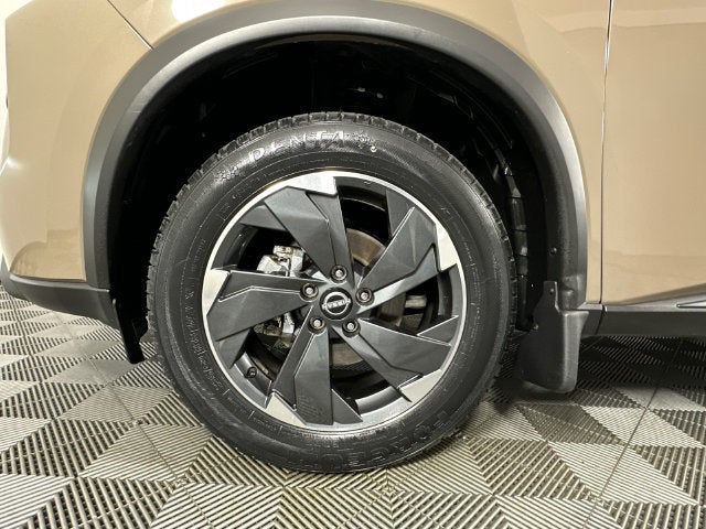 2024 Nissan Rogue SV Premium Package