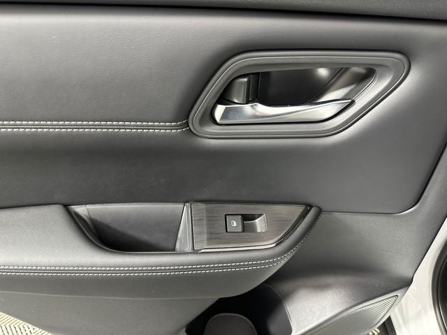 2024 Nissan Rogue SV Premium Package