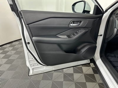 2024 Nissan Rogue SV Premium Package