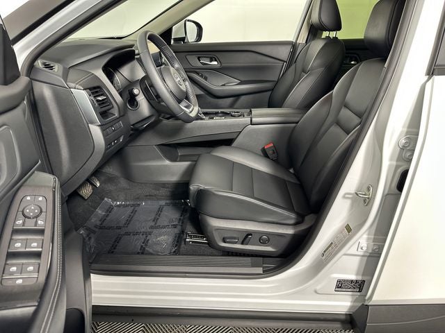 2024 Nissan Rogue SV Premium Package