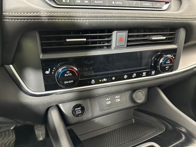 2024 Nissan Rogue SV Premium Package