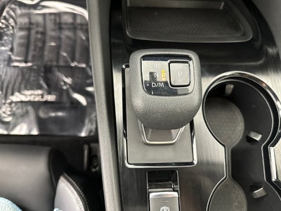 2023 Nissan Rogue SV Midnight Edition & Premium Package