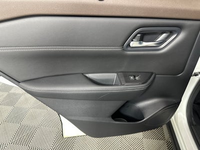 2023 Nissan Rogue SV Midnight Edition & Premium Package