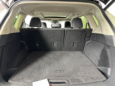 2023 Nissan Rogue SV Midnight Edition & Premium Package