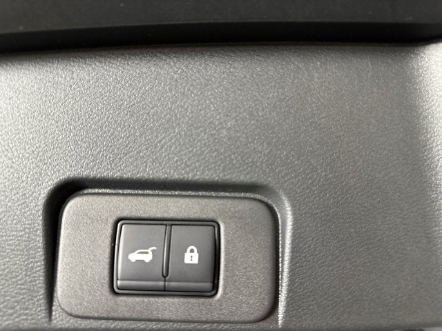 2023 Nissan Rogue SV Midnight Edition & Premium Package