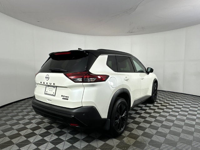 2023 Nissan Rogue SV Midnight Edition & Premium Package