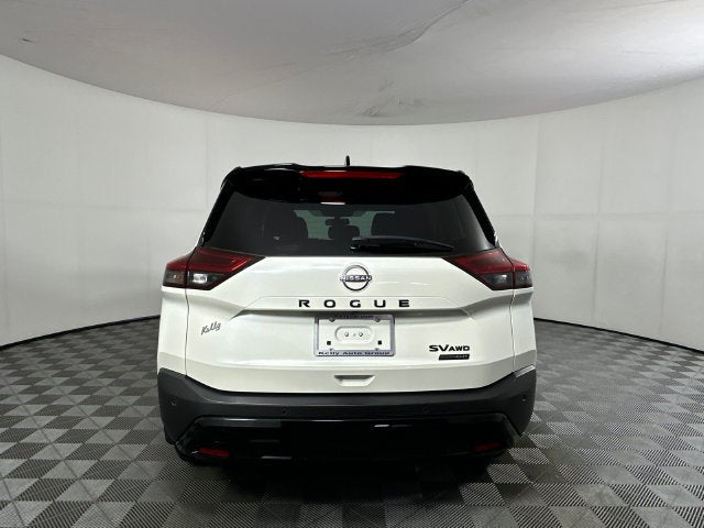 2023 Nissan Rogue SV Midnight Edition & Premium Package