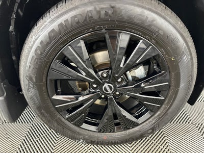 2023 Nissan Rogue SV Midnight Edition & Premium Package