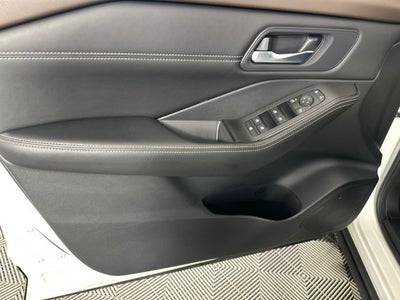 2023 Nissan Rogue SV Midnight Edition & Premium Package