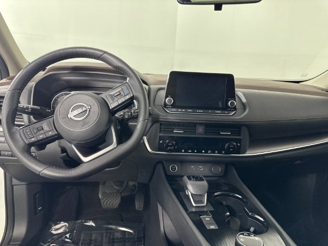 2023 Nissan Rogue SV Midnight Edition & Premium Package