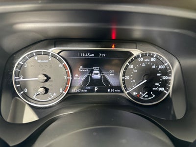 2023 Nissan Rogue SV Midnight Edition & Premium Package