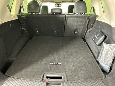 2023 Nissan Rogue SV Midnight Edition & Premium Package