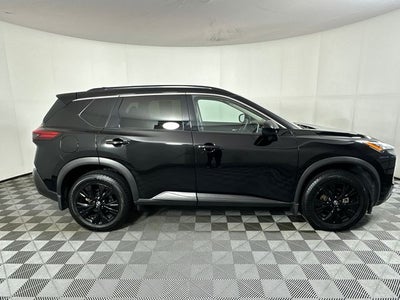 2023 Nissan Rogue SV Midnight Edition & Premium Package