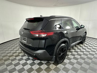 2023 Nissan Rogue SV Midnight Edition & Premium Package