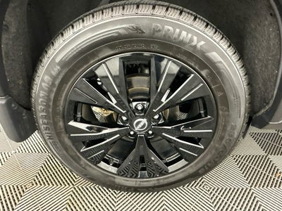 2023 Nissan Rogue SV Midnight Edition & Premium Package