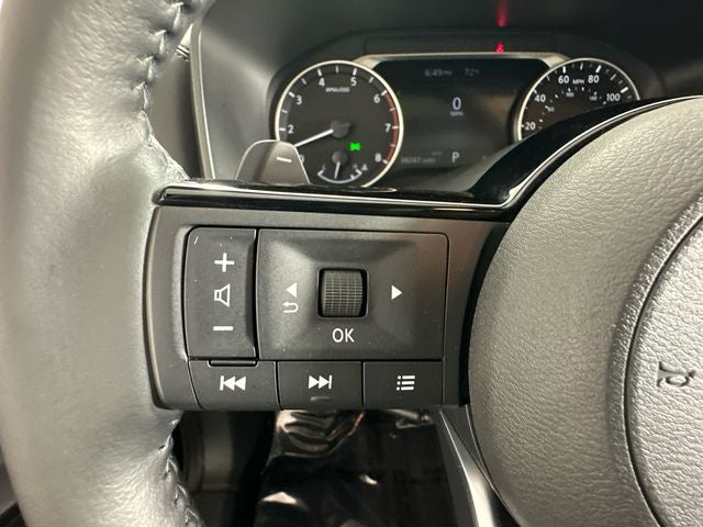 2023 Nissan Rogue SV Midnight Edition & Premium Package