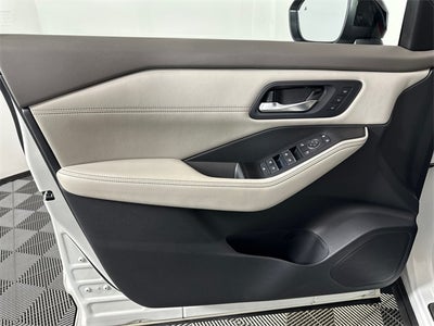 2023 Nissan Rogue SL Premium Package