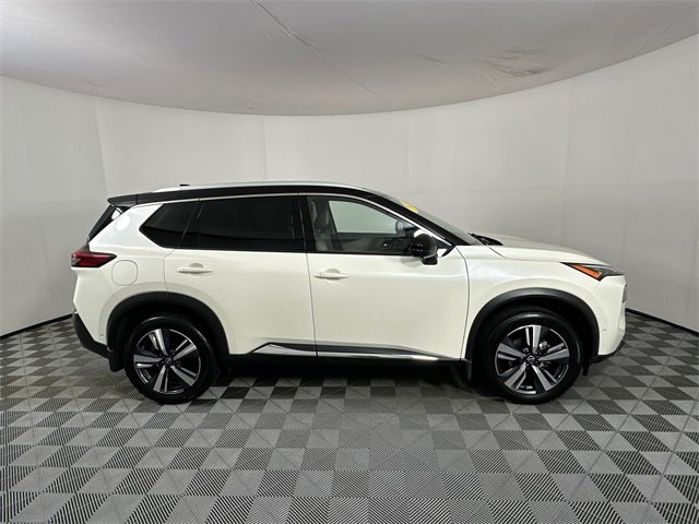 2023 Nissan Rogue SL Premium Package