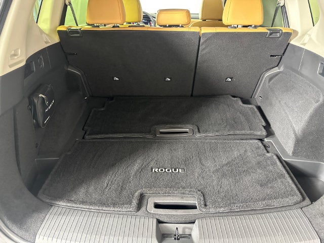 2023 Nissan Rogue Platinum Premium Package