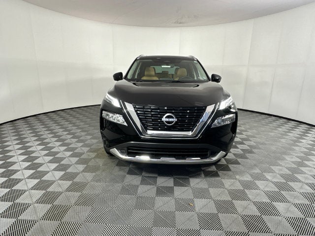 2023 Nissan Rogue Platinum Premium Package