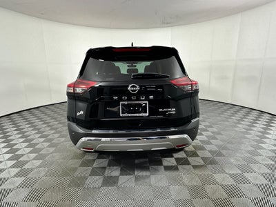 2023 Nissan Rogue Platinum Premium Package