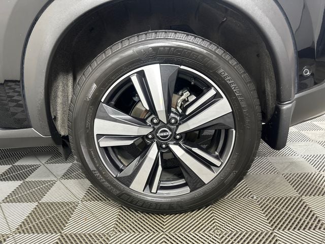 2023 Nissan Rogue Platinum Premium Package