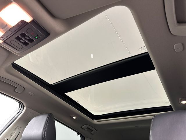 2023 Nissan Rogue Platinum Premium Package