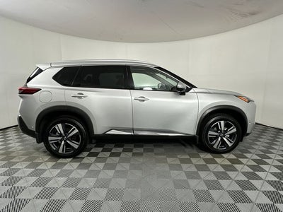 2023 Nissan Rogue Platinum Premium Package