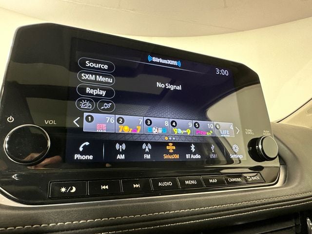 2022 Nissan Rogue Platinum Head-Up Display Package