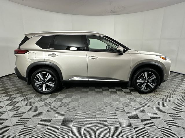 2022 Nissan Rogue Platinum Head-Up Display Package