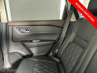 2023 Nissan Rogue Platinum Premium Package