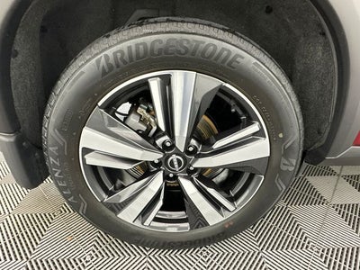 2023 Nissan Rogue Platinum Premium Package
